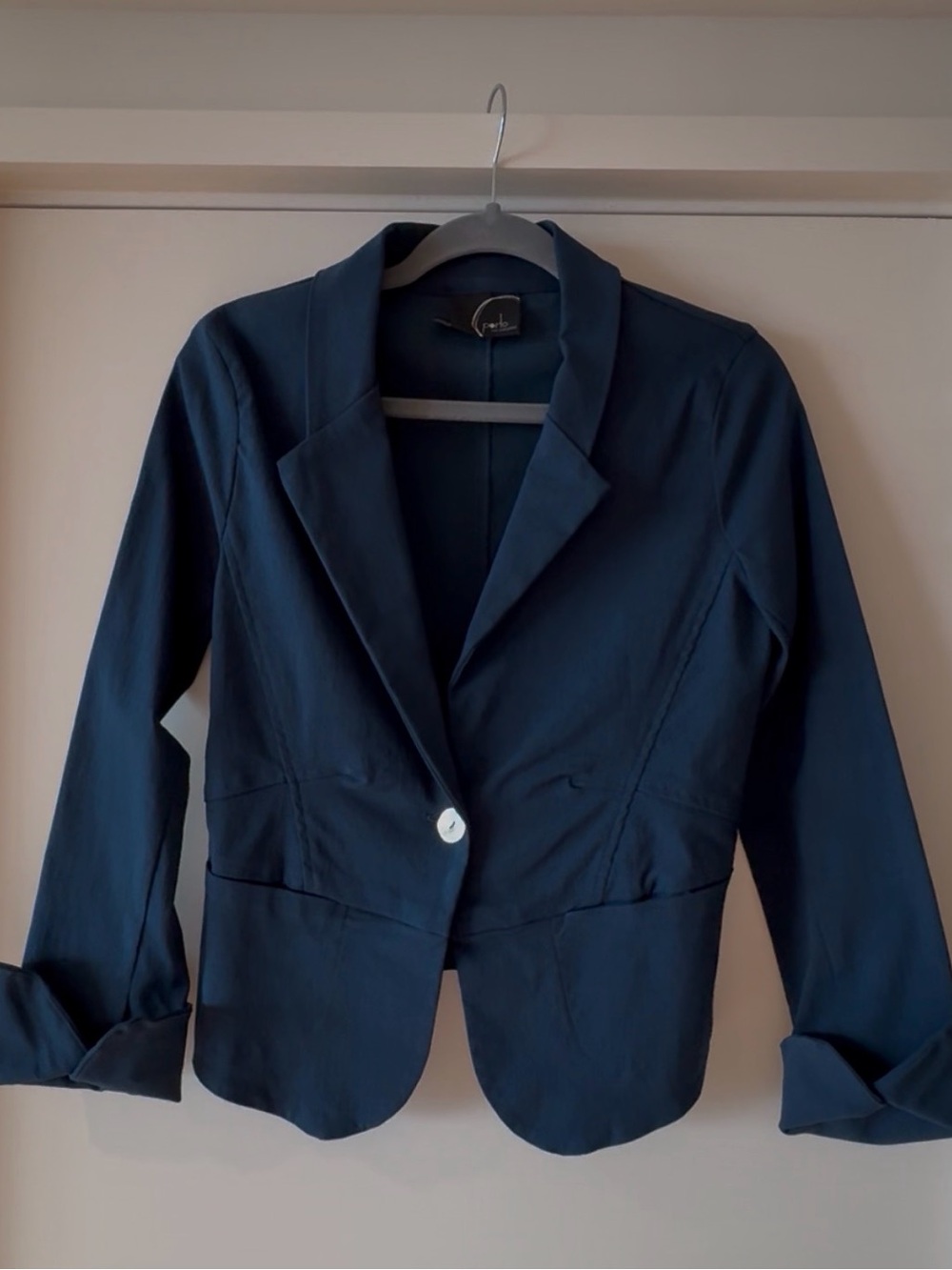 Women's Navy Single-Button Tailored Blazer